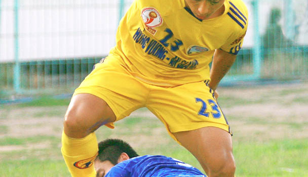 Vòng 9 Giải hạng nhất - Tôn Hoa Sen 2012: Tây Ninh đã “hết thuốc chữa”