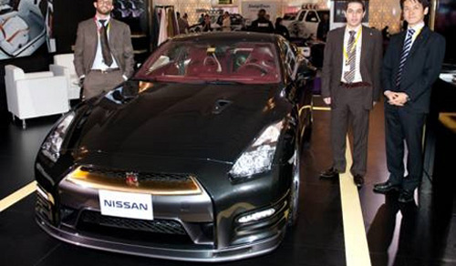 Nissan GT-R mạ vàng: Tuyệt đỉnh