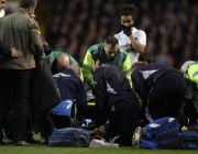 Video FA Cup: Fabrice Muamba bị đột quỵ khiến trận đấu Tottenham - Bolton bị hủy