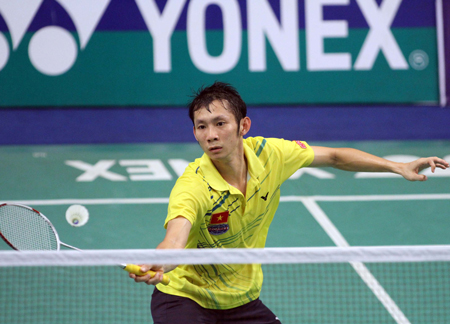 Tiến Minh chật vật vào tứ kết giải Australia