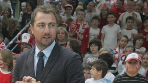 EURO từ nước chủ nhà: Vai trò mới của Jerzy Dudek