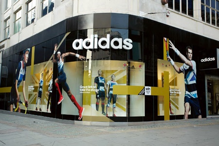 Olympic 2012: Adidas bị cáo buộc bóc lột công nhân