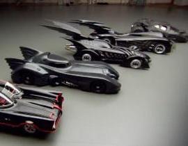 Video: Chiêm ngưỡng bộ Batmobile độc của người dơi