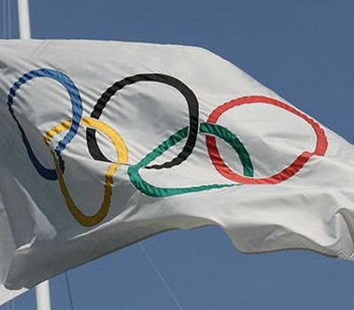 Hải quan Anh thu giữ số lượng lớn cờ Olympic nhái