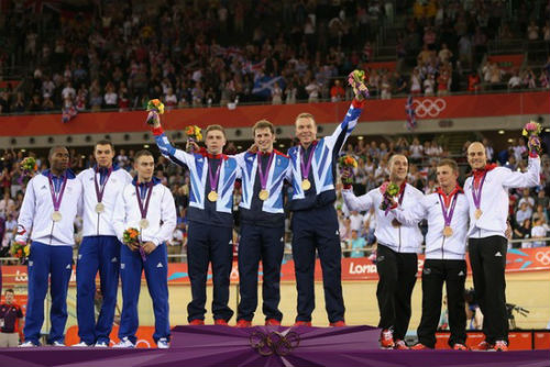 Giành HCV Olympic thứ 5, Chris Hoy san bằng kỷ lục nước Anh
