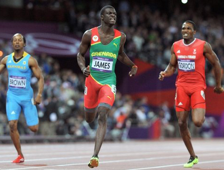 Kirani James giành HCV chạy 400m