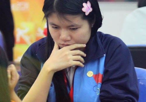 Nữ Việt Nam vươn lên hạng 7