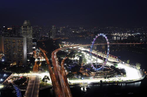 Singapore GP: Cuộc rượt đuổi trong đêm!