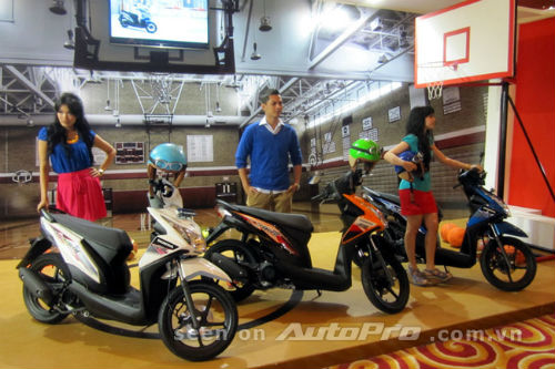 Xe ga Honda Beat FI 2013 trình diện