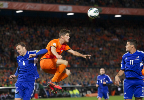 VL World Cup bảng D: Hà Lan dễ dàng lấy ngôi đầu bảng