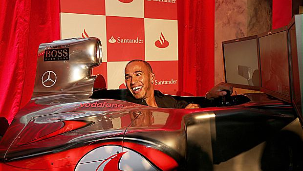 Hamilton chuẩn bị Grand Prix Mỹ trên… PlayStation