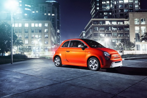 Fiat 500E trình làng trước thềm Los Angeles Auto Show 2012