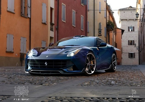 Ferrari F12 Berlinetta: Tuyệt phẩm độ mới của DMC