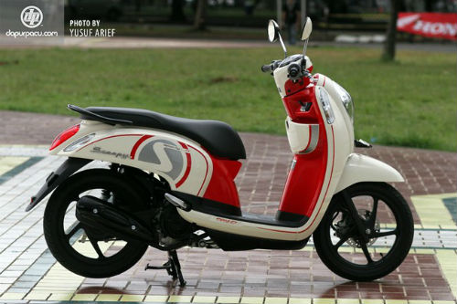 Honda Scoopy FI bóp chết phiên bản chế hòa khí