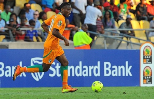 5 siêu tiền đạo ghi bàn 'khủng' cho đội tuyển quốc gia