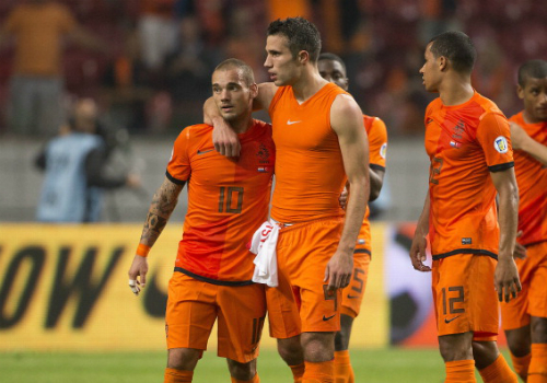 Vòng loại World Cup bảng D: 3 điểm trong tầm tay 'Cơn lốc màu da cam'