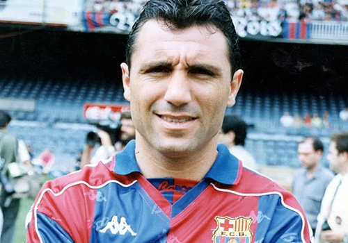 Hristo Stoichkov “đốt lửa” phong trào sinh viên Bulgaria