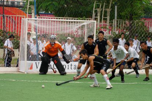 Môn Khúc Côn cầu sân cỏ: Tương lai sẽ phát triển ở Việt Nam