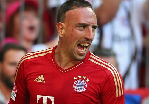 10 thống kê thú vị của bóng đá thế giới tháng 4/2013