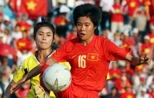 Tuyển nữ Việt Nam rơi vào bảng khó tại AFF Cup 2013