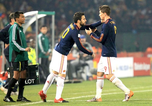 Hàng công Tây Ban Nha: Sử dụng 2 'số 9', tại sao không?