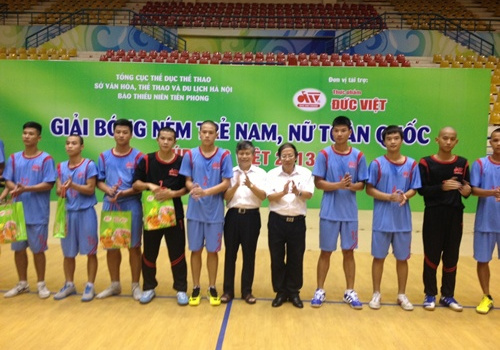 Hà Nội, TP.HCM thống lĩnh giải bóng ném trẻ toàn quốc