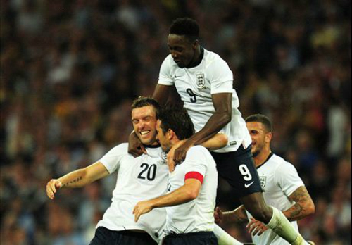 Anh 3-2 Scotland: Tân binh tỏa sáng, Anh thắng kịch tính Scotland