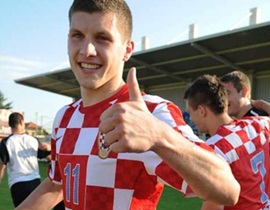 Video giao hữu: Bàn thắng tuyệt đẹp của Ante Rebic (Croatia) trong trận đấu với Liechtenstein