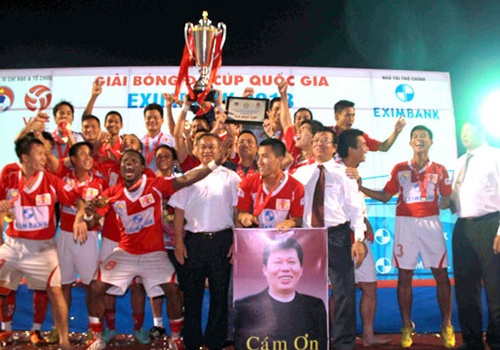 Câu chuyện thể thao: Bầu Trường thắng bầu Hiển