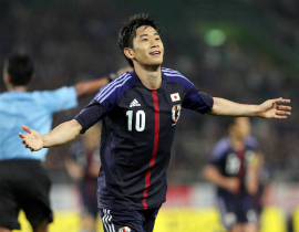 Video Giao hữu: Kagawa ghi bàn mở màn cuộc lội ngược dòng của Nhật Bản trước Ghana
