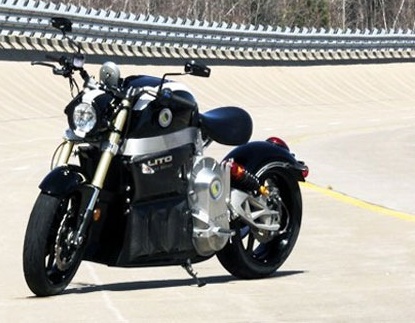 Lito Sora đột phá với yên tùy chỉnh độ cao và hộp số CVT