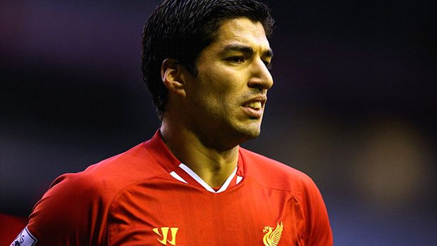 Suarez và Costa đuổi kịp Ronaldo trong cuộc đua Giày vàng