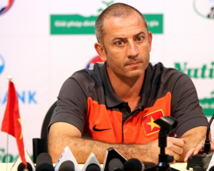 VFF đã trao toàn quyền quyết định cho HLV Guillaume