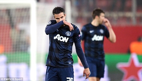 Điểm báo quốc tế đêm 05/03: David Moyes sẵn sàng trảm Van Persie