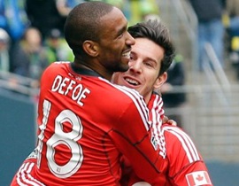 Video: Jermain Defoe khởi đầu như mơ với 2 bàn trên đất Mỹ