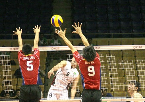 Đức Long Gia Lai bất ngờ thua đối thủ ít tên tuổi