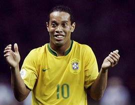 Video: Ronaldinho và những khoảnh khắc khó quên tại World Cup