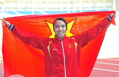 'Nữ hoàng chân đất' và nỗi trăn trở về căn nhà tạm