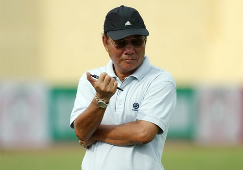 HLV Trần Văn Phúc: 'World Cup là mùa cá độ của cầu thủ Việt'