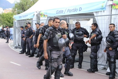 Sân vận động World Cup có an toàn?