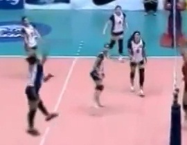 Video: Pha tấn công sau vạch 3m uy lực của Phạm Thị Yến