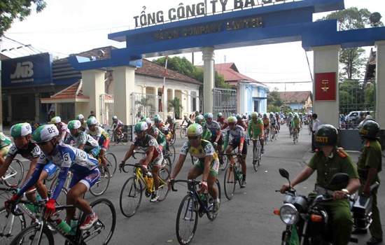 Giải xe đạp Đồng bằng sông Cửu Long 2014: TPHCM vươn lên dẫn đầu