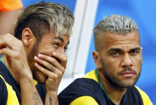 Dani Alves và những nạn nhân đầu tiên của tân huấn luyện viên Dunga