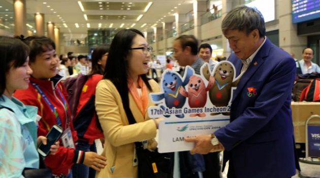 Những khoảnh khắc đầu tiên của đoàn thể thao Việt Nam tại Incheon