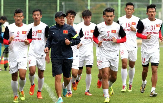 Trước trận đấu với Olympic UAE: Tin ở hoa hồng