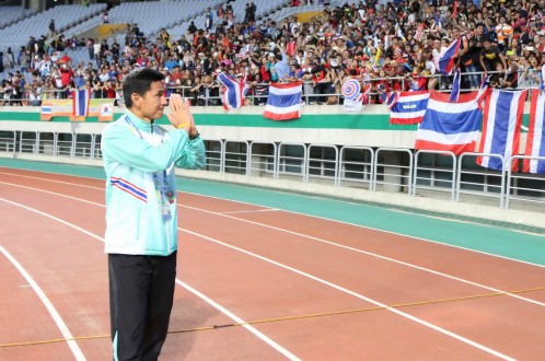 HLV Kiatisak mỉa mai quả phạt đền tưởng tượng