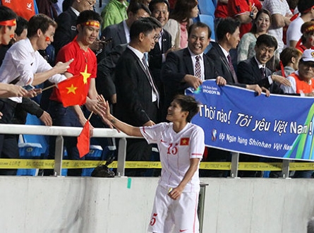 Buổi chia tay xúc động của đội nữ Việt Nam