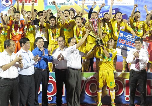 Phúc Tịnh tỏa sáng, U21 Sông Lam Nghệ An vô địch