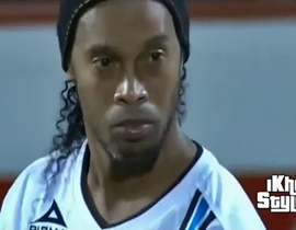 Video: Màn trình diễn của Ronaldinho vs Tijuana
