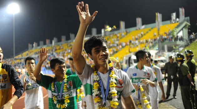 Bước trưởng thành đáng ghi nhận của Công Phượng và đồng đội